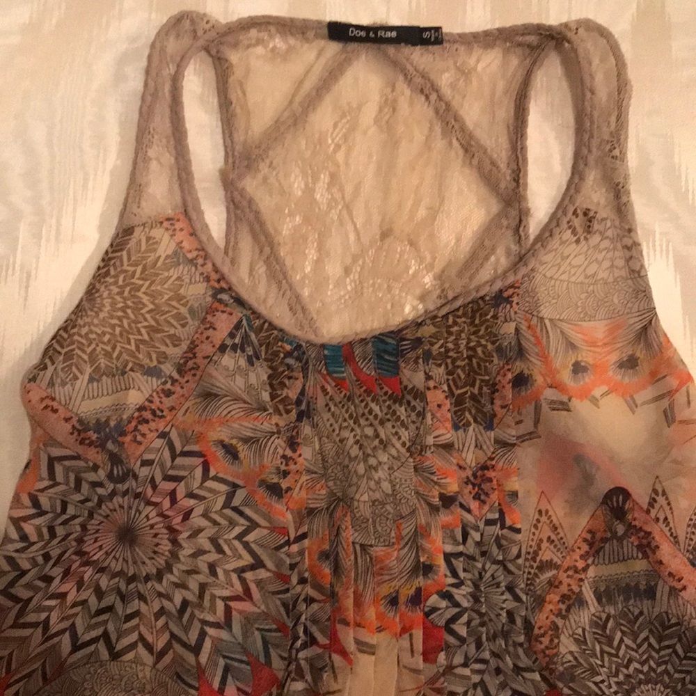 Sheer Doe & Rae Patterned Top with Lace Racerback - Picture 2 of 3